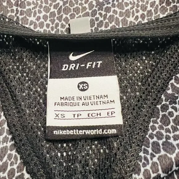 Nike Tank Top Women’s XS Multi Dri Fit Panel Twist Racerback Athletic (A0128) - Picture 6 of 6